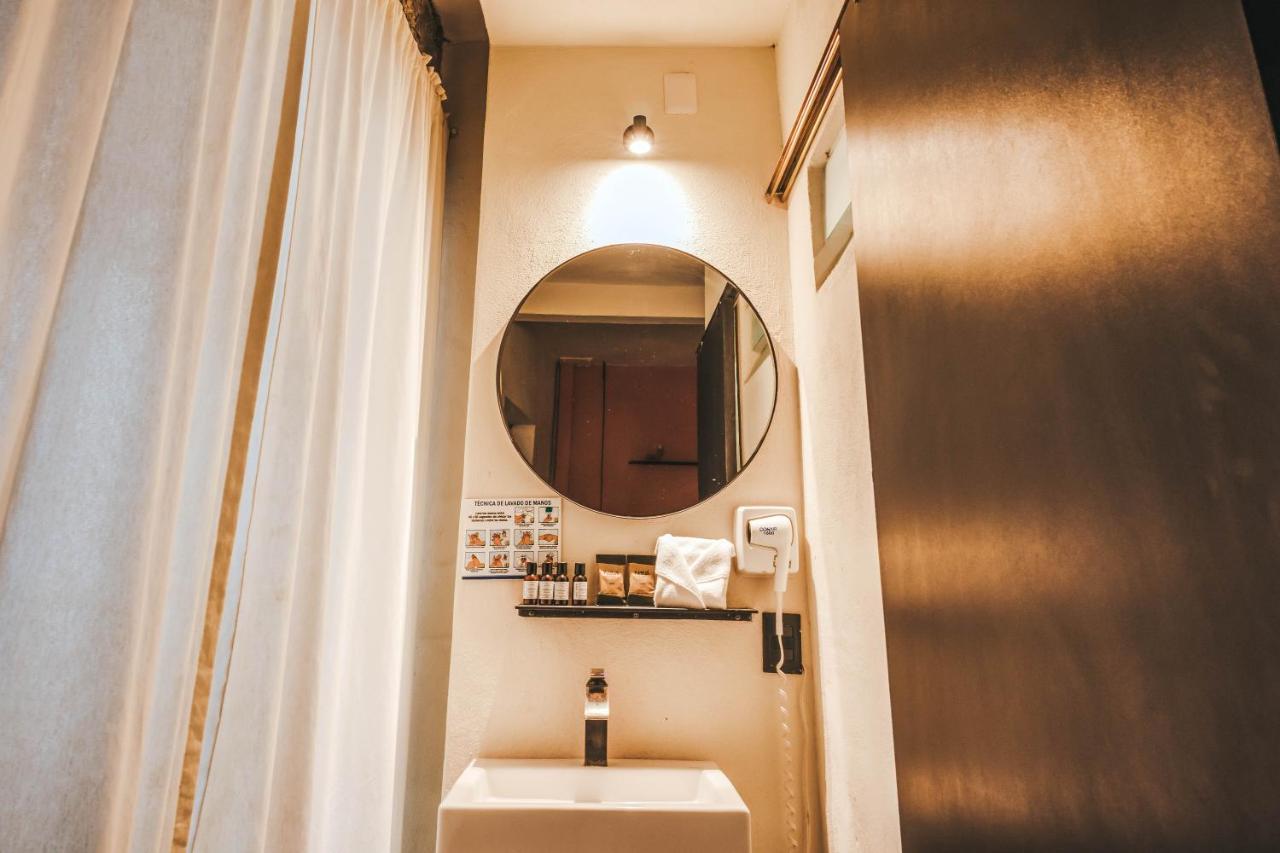 Hotel Maria Isabela Альенде Экстерьер фото