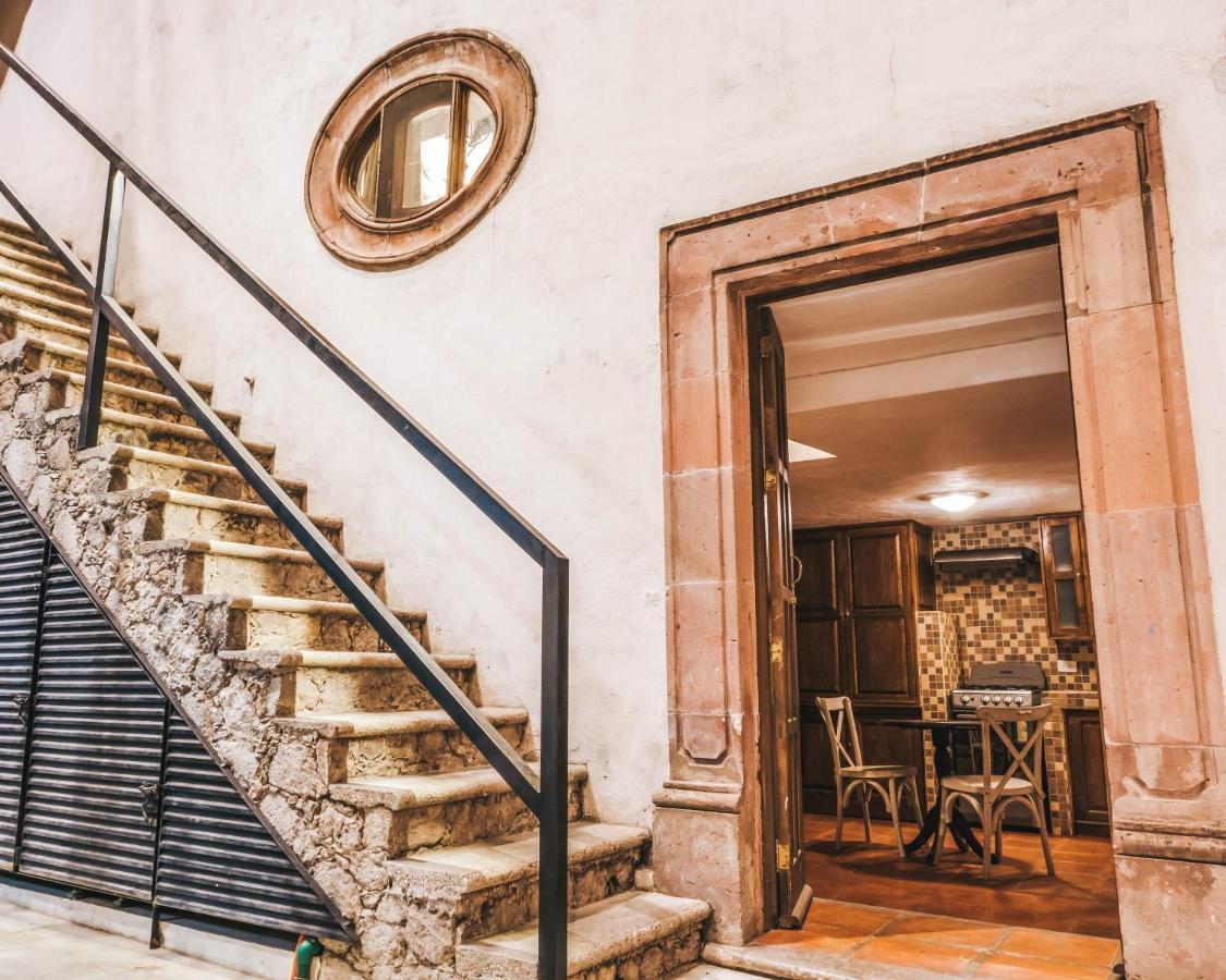 Hotel Maria Isabela Альенде Экстерьер фото