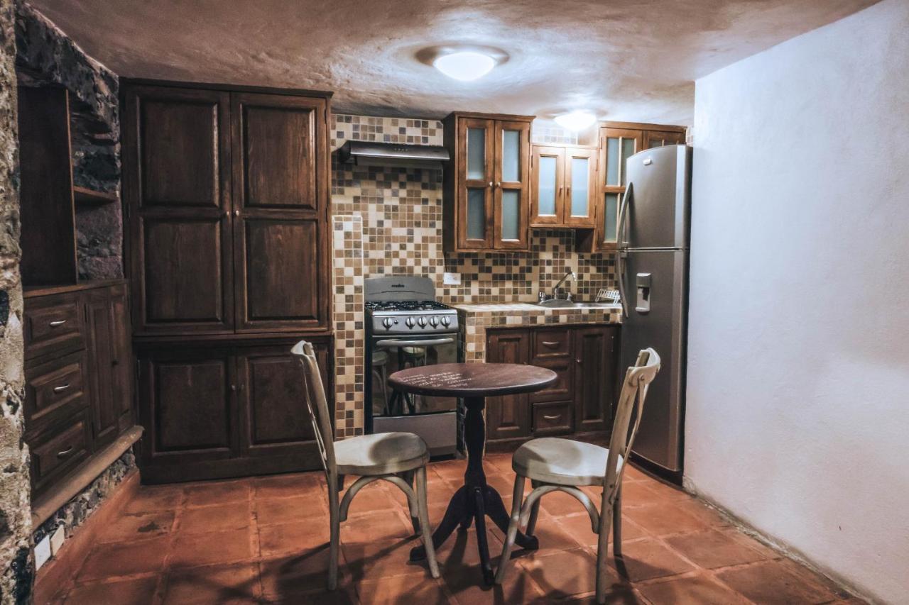 Hotel Maria Isabela Альенде Экстерьер фото